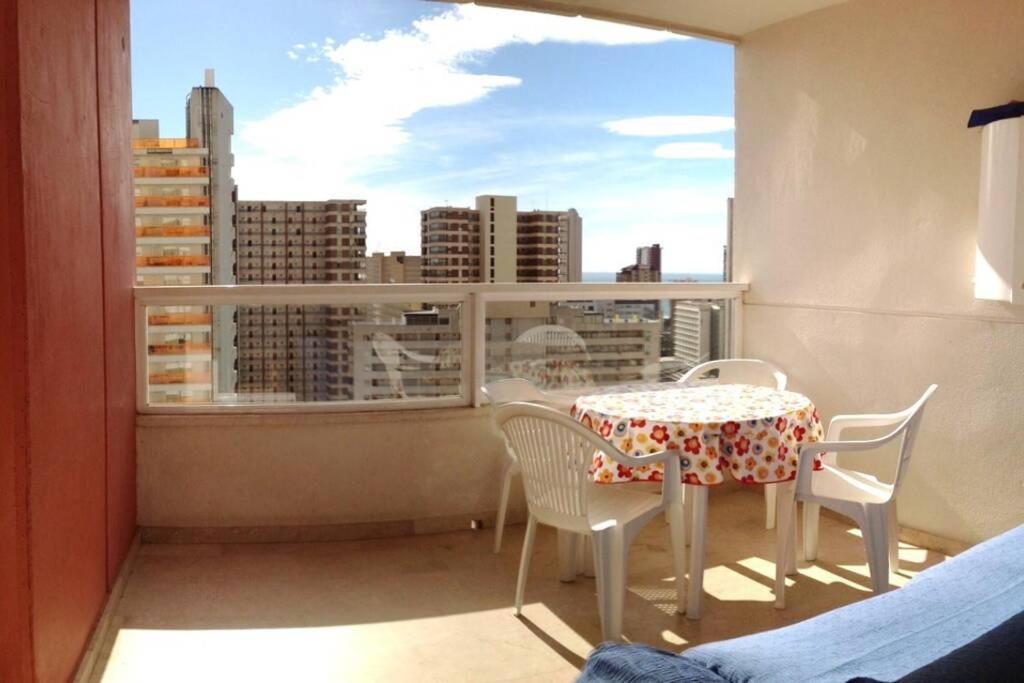 Apartamento Vacaciones En Gemelos 22 بينايدورم المظهر الخارجي الصورة