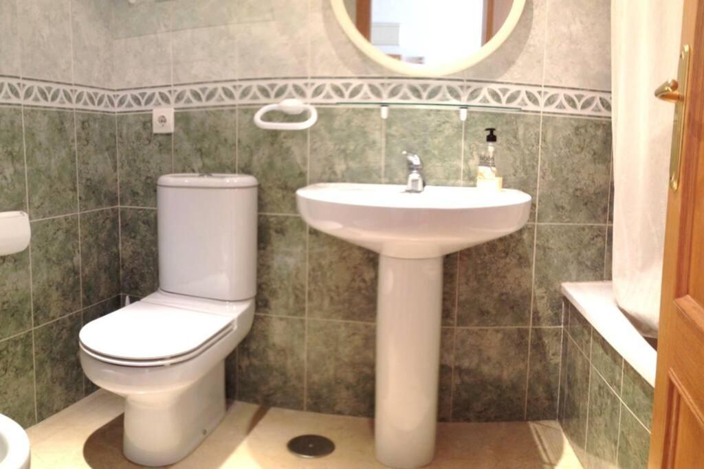 Apartamento Vacaciones En Gemelos 22 بينايدورم المظهر الخارجي الصورة